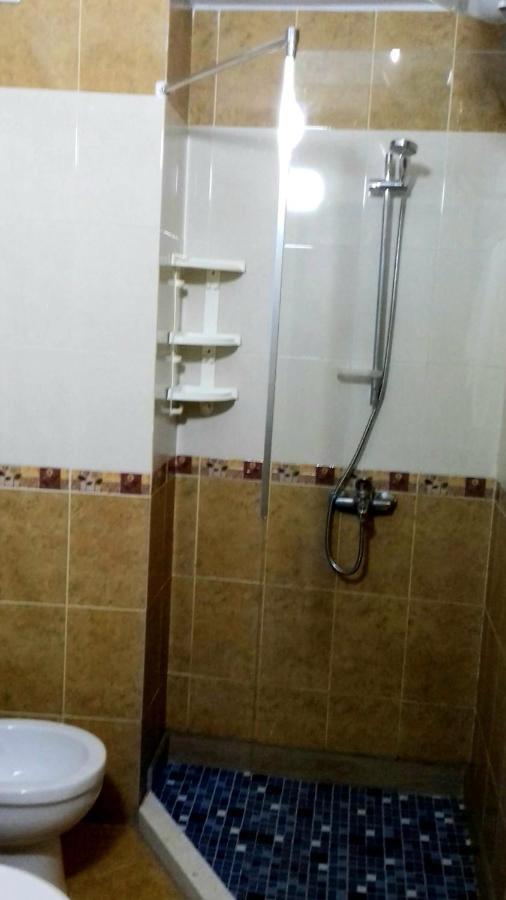 Seaside Deluxe Apartment ดูร์เรส ภายนอก รูปภาพ