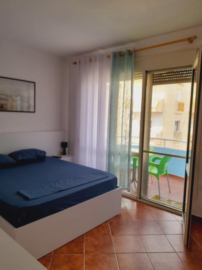 Seaside Deluxe Apartment ดูร์เรส ภายนอก รูปภาพ