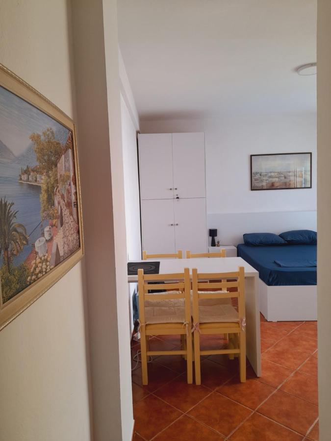Seaside Deluxe Apartment ดูร์เรส ภายนอก รูปภาพ